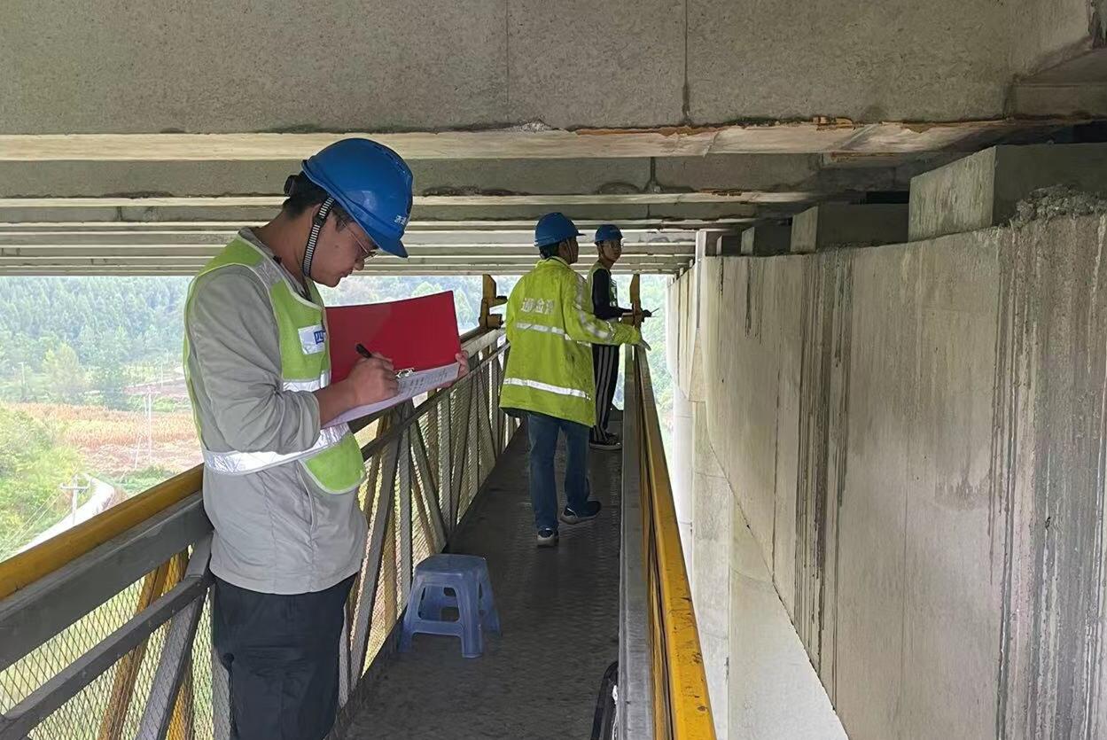 绵阳至西充高速公路竣工验收复测